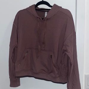 Athleta cropped athletic Mauve hoodie size M